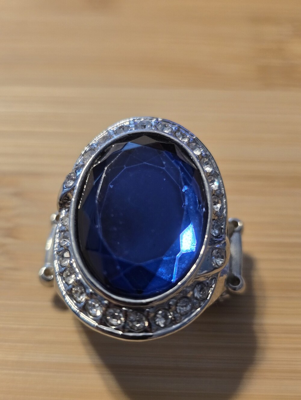 👑💙Making History Blue Ring Silver Regal Rhinestone Halo Stretch Band